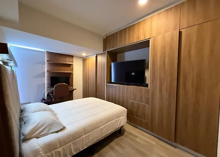 Cosmopol Apartment